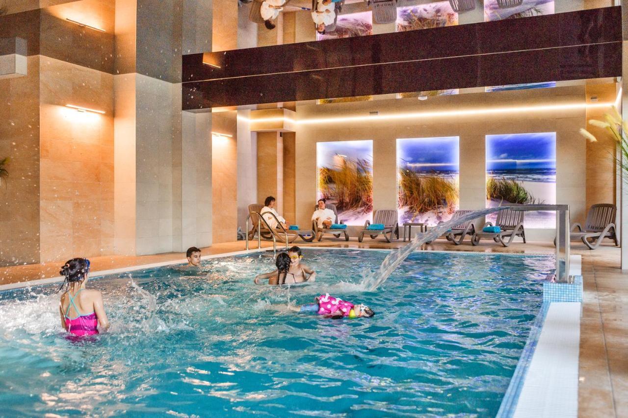 Apartamenty Sun & Snow Kolobrzeg Resorts Z Basenem Exterior foto